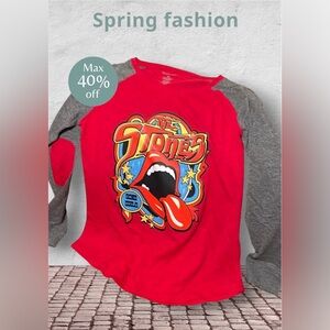 Woman size medium new long sleeve comfy tee The Stones